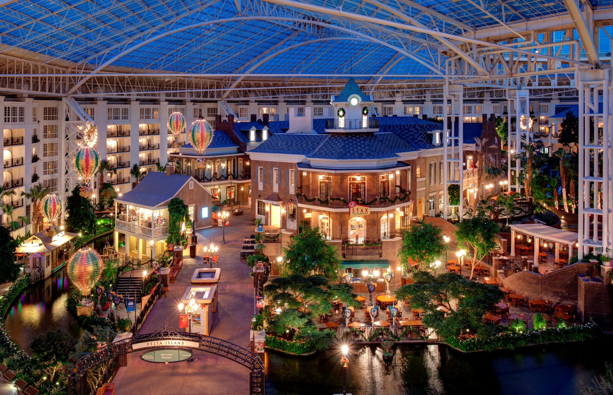 A photograph of an indoor garden atrium at the Gaylord Opryland Resort and Convention Center